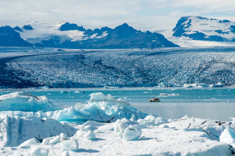 vatnajokull-glacier-iceland