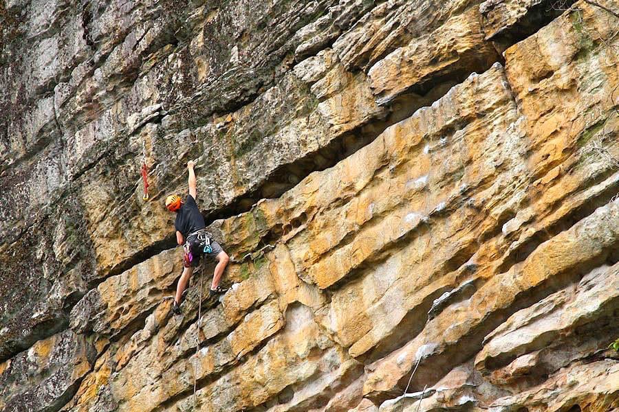 new river gorge climbing