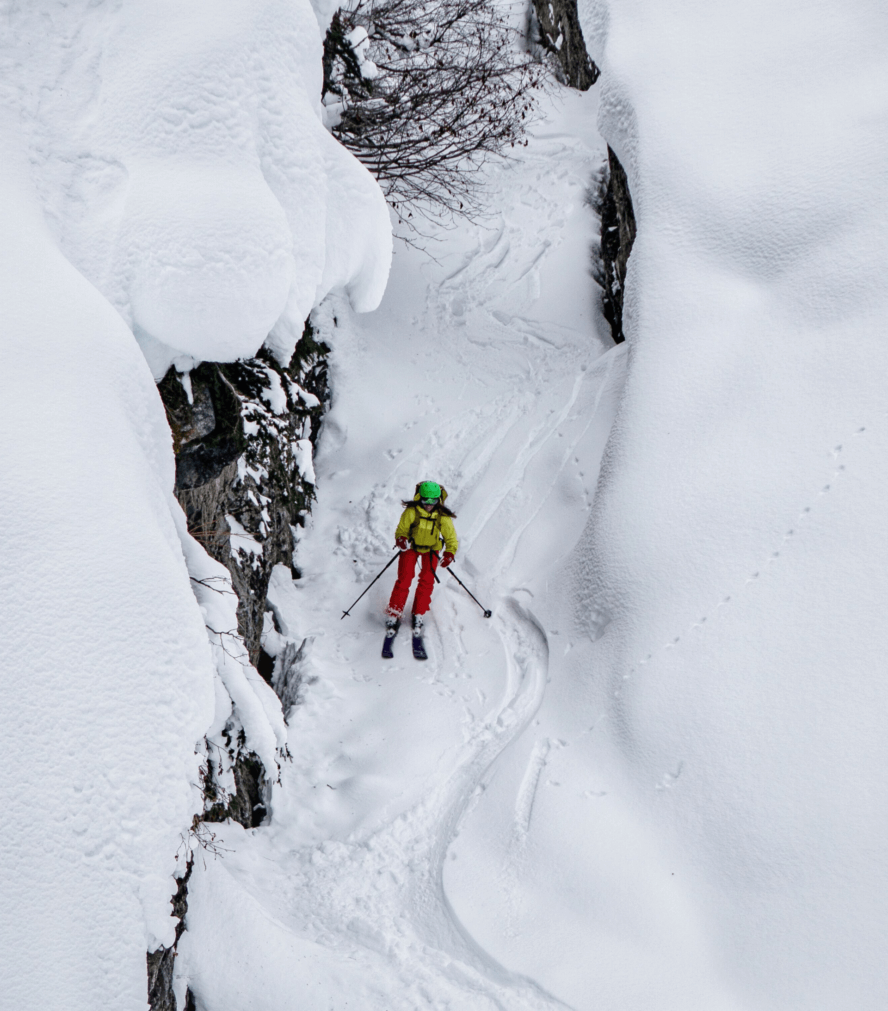 Kate Erwin skiing Rogers Pass