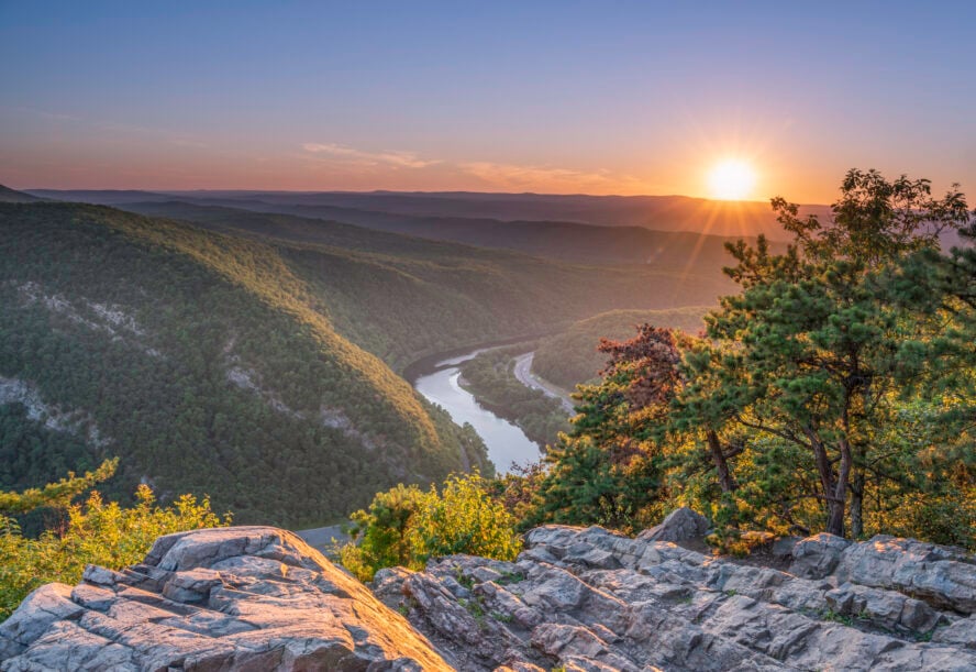 Hiking the 2200 Mile Appalachian Trail 57hours