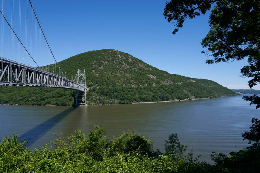 Bear Mountain Bridge