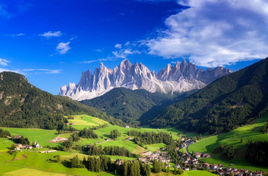 rock climbing in the dolomites