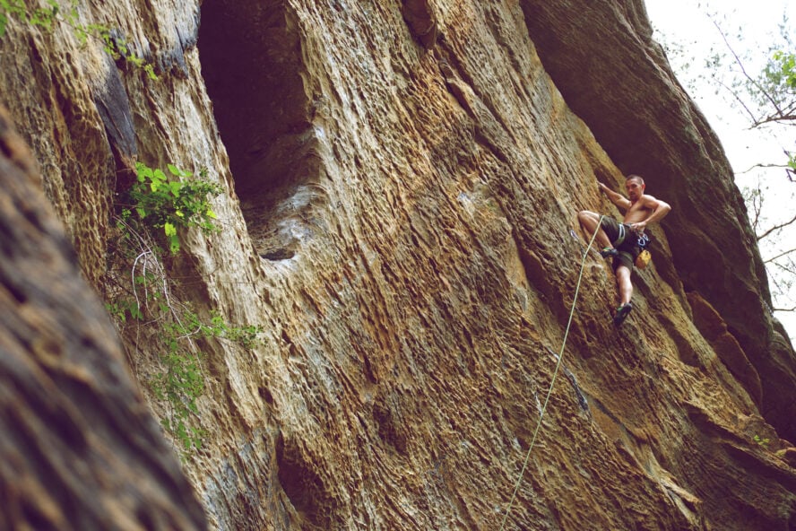 rock climbing at red river gorge