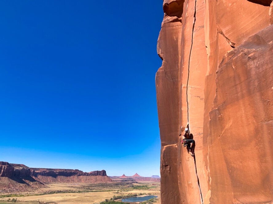 Scarface rock climbing