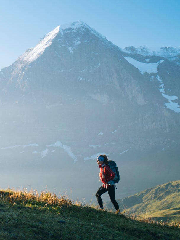 bernese oberland hike tour