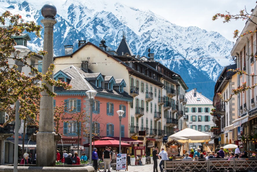 backcountry skiing Chamonix