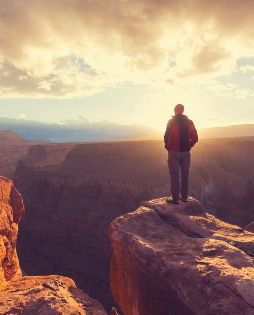 Group hiking tours in the Grand Canyon, Arizona