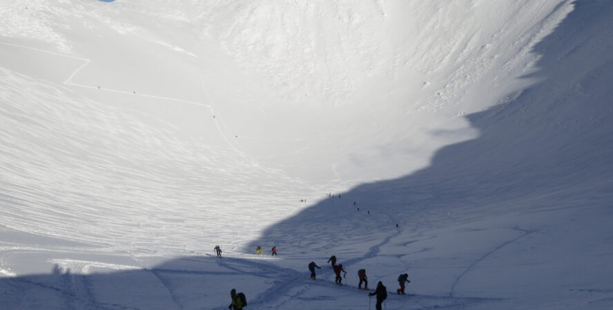 niseko-backcountry-skiing