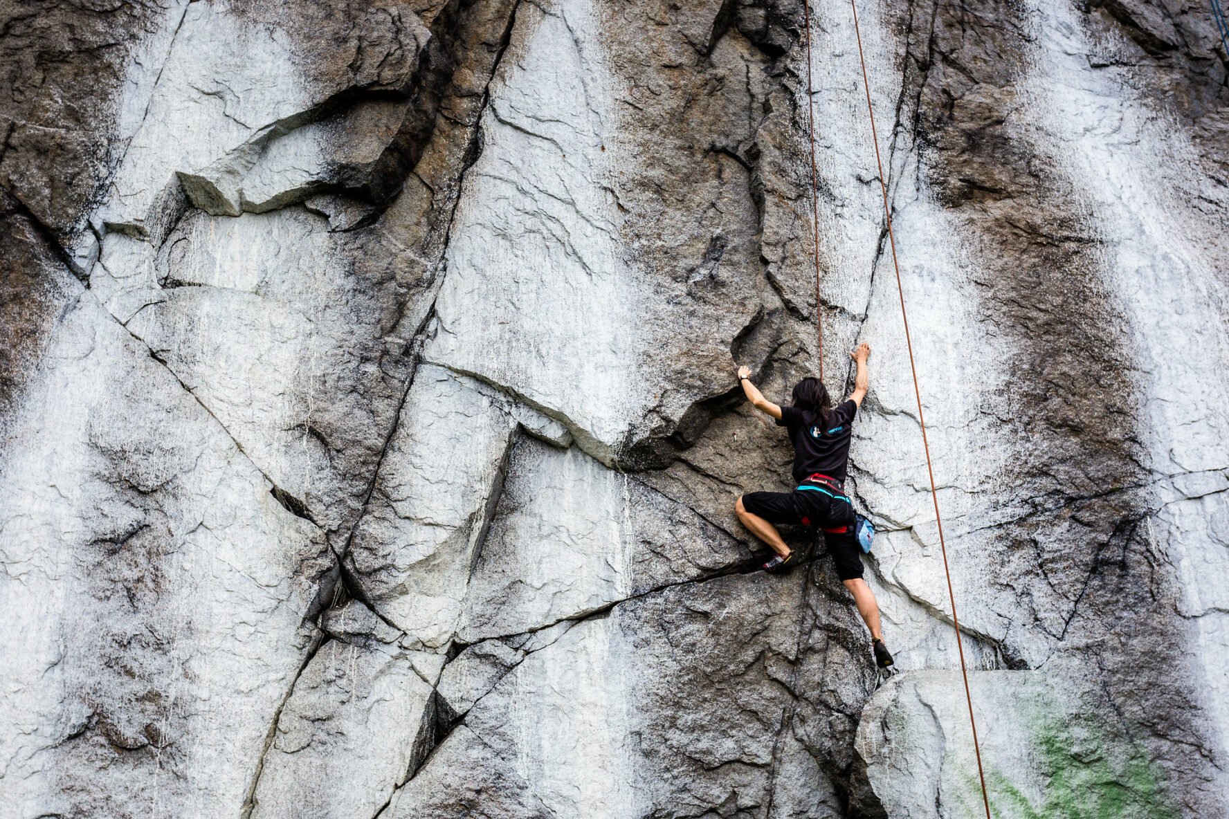 Quincy Quarries rock climbing