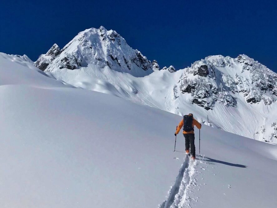 Snoqualmie Pass backcountry skiing