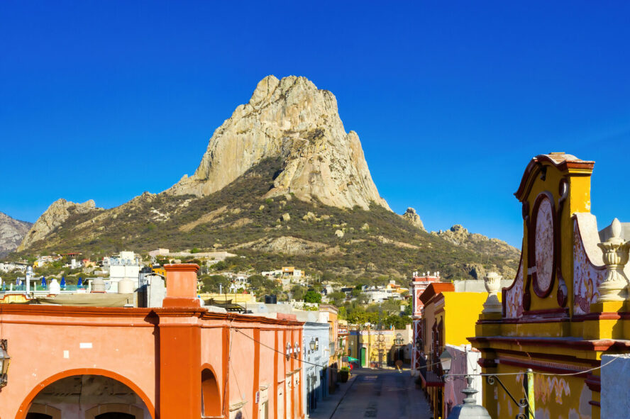 Peña de Bernal Rock Climbing