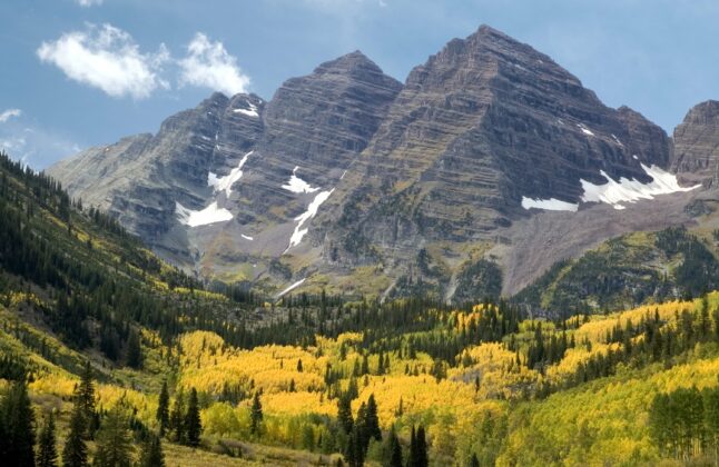 Rock climbing Maroon Bells