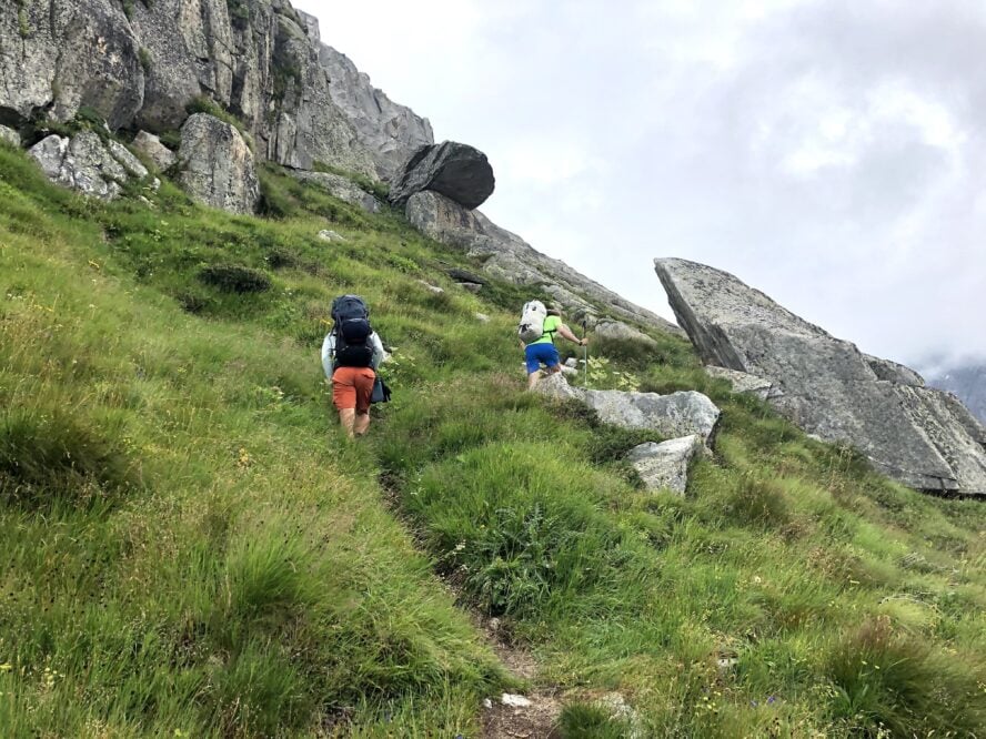 alpine climbing in chamonix