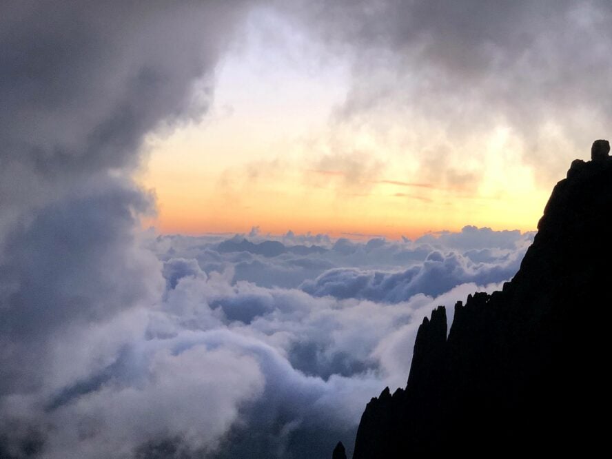 alpine climbing in chamonix