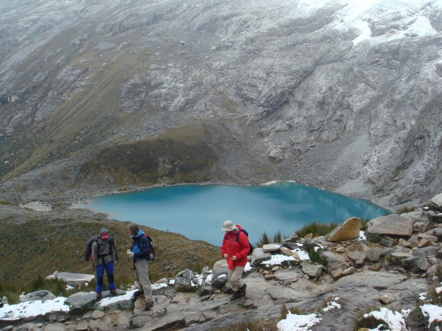 santa cruz trekking