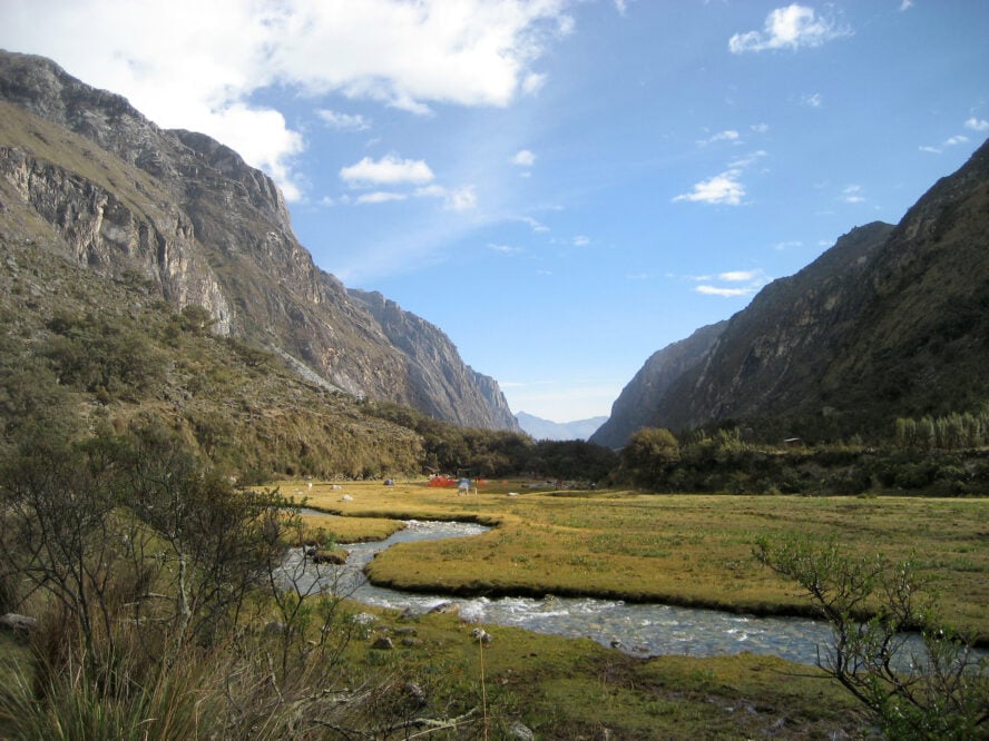 santa cruz trekking