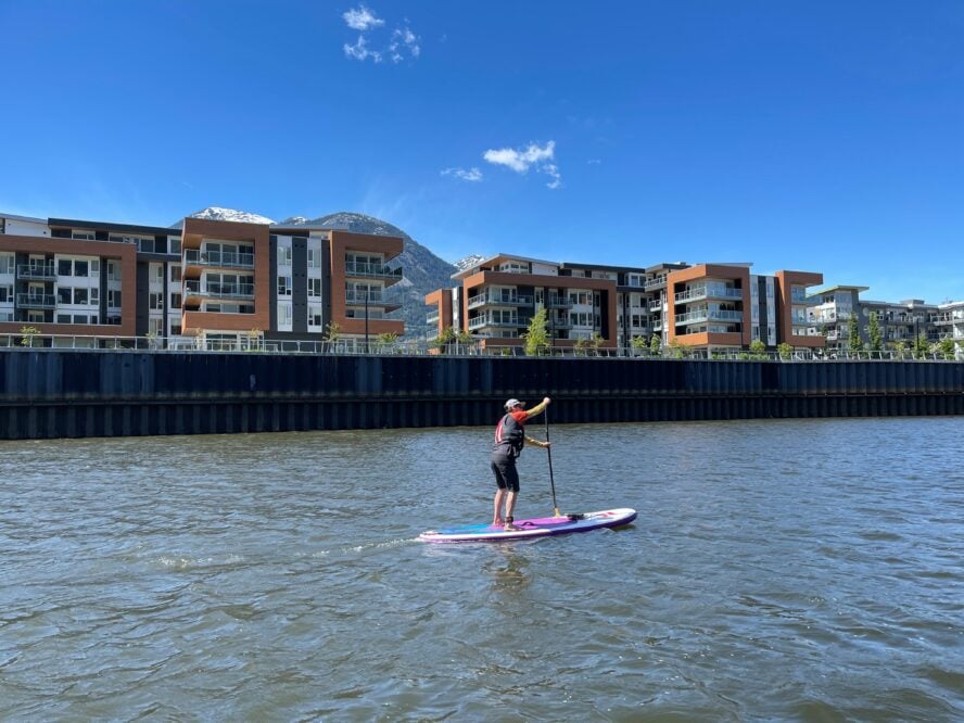 Squamish paddleboarding