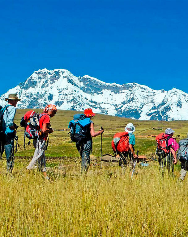 Hiking the Rainbow Mountain in Peru