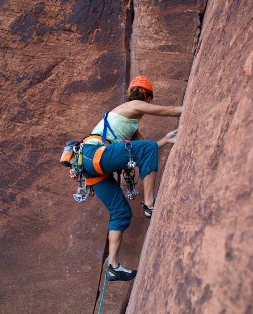 Guided rock climbing and yoga tour in Moab