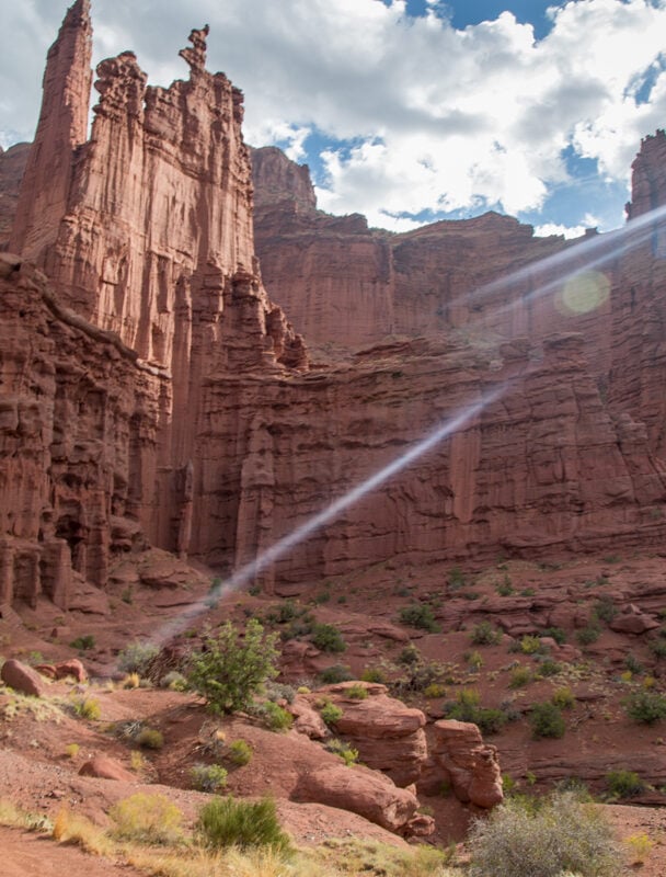 Guided rock climbing and yoga tour in Moab