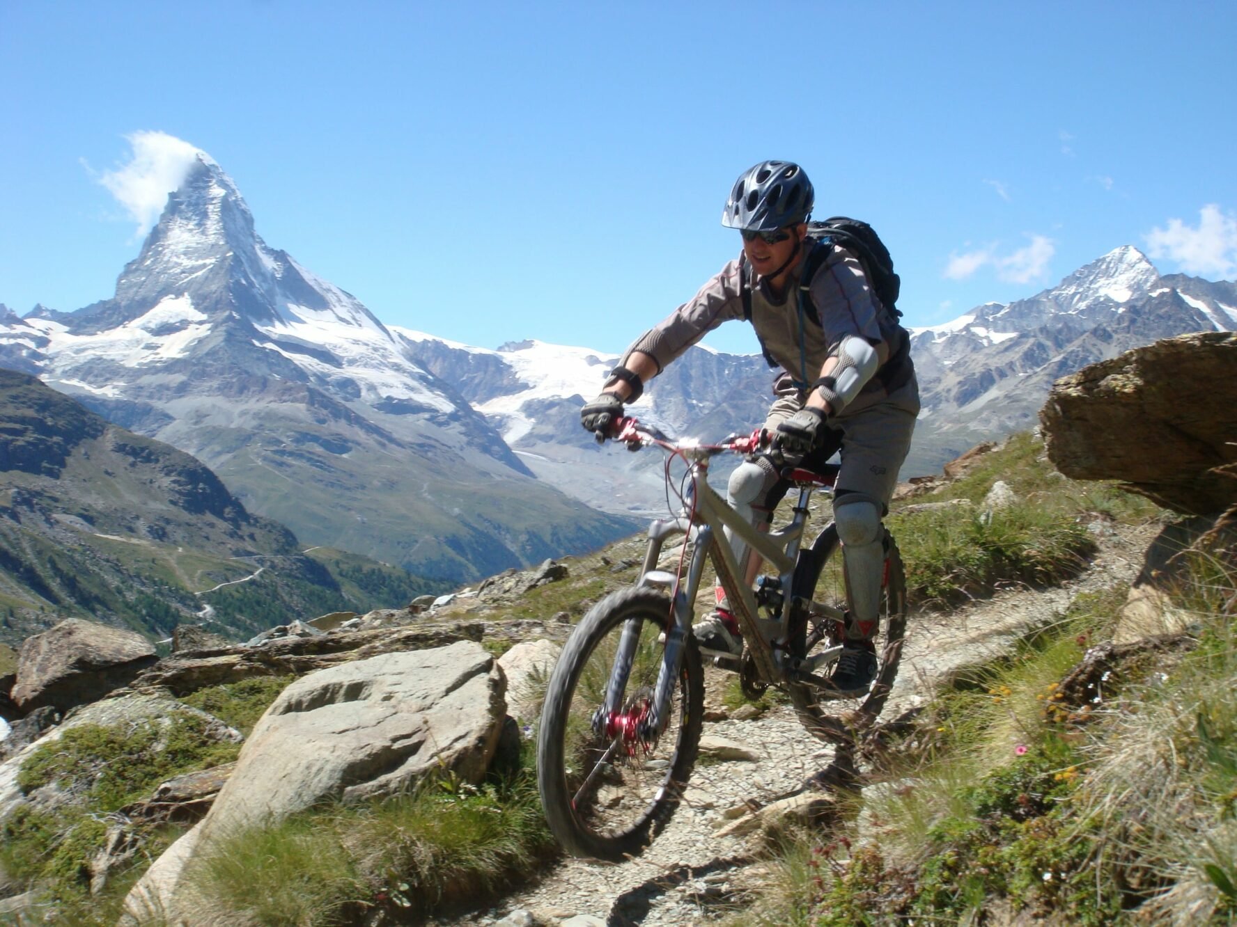 swiss mountain bike tours