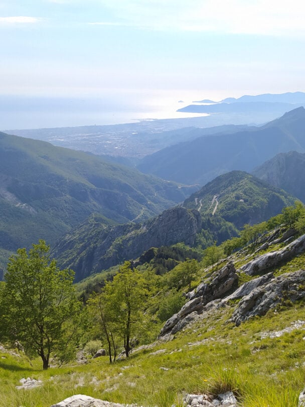 Hiking on Tuscany hill