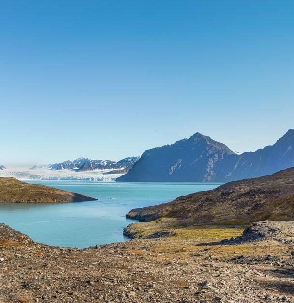 Svalbard sail and explore tour