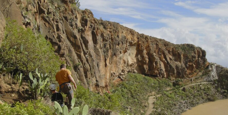 tenerife rock climbing