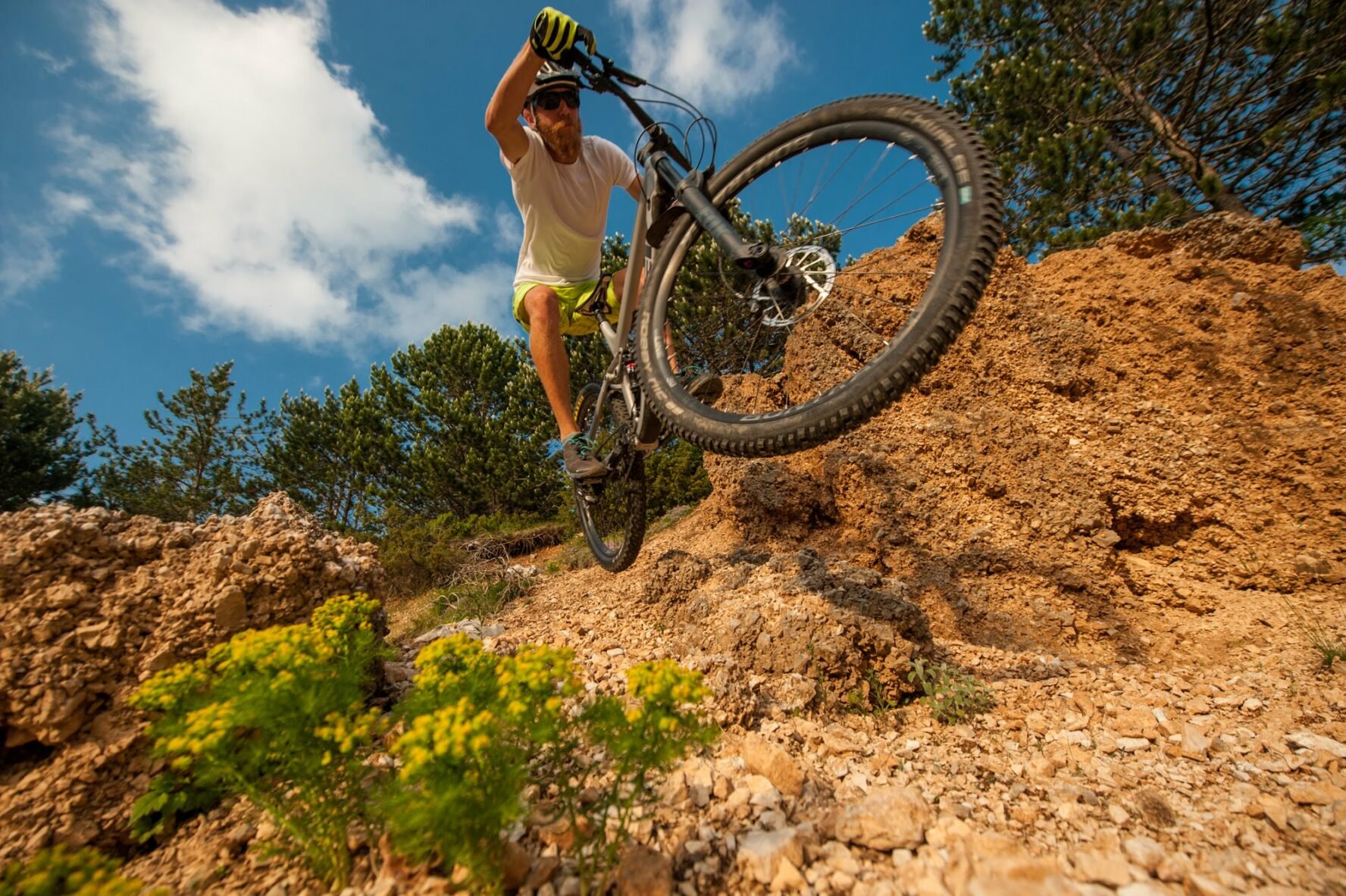 Dirt and rock trails ideal for mountain biking outside of Omis
