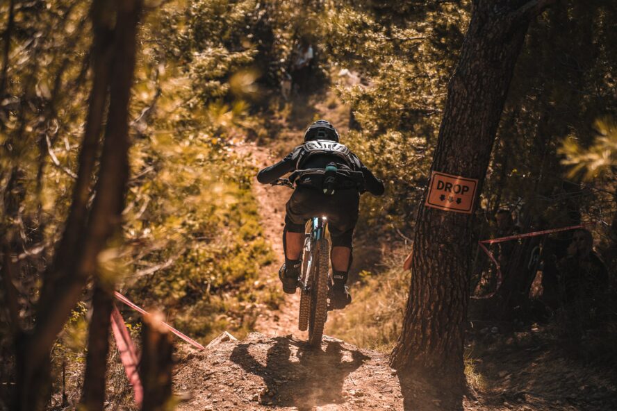 Peru Hill mountain biking tours