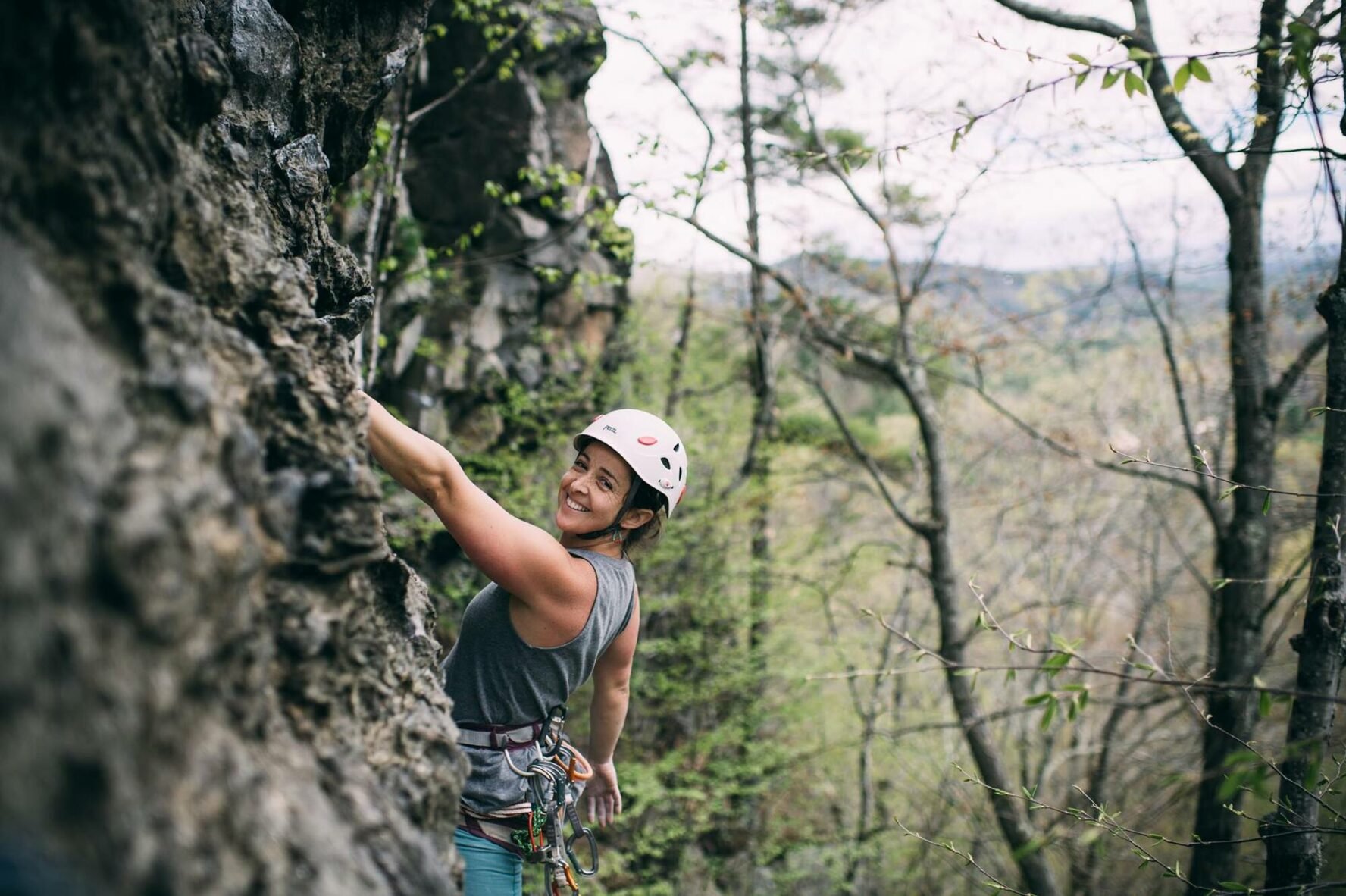 Climber on a cliff in New Hampshire