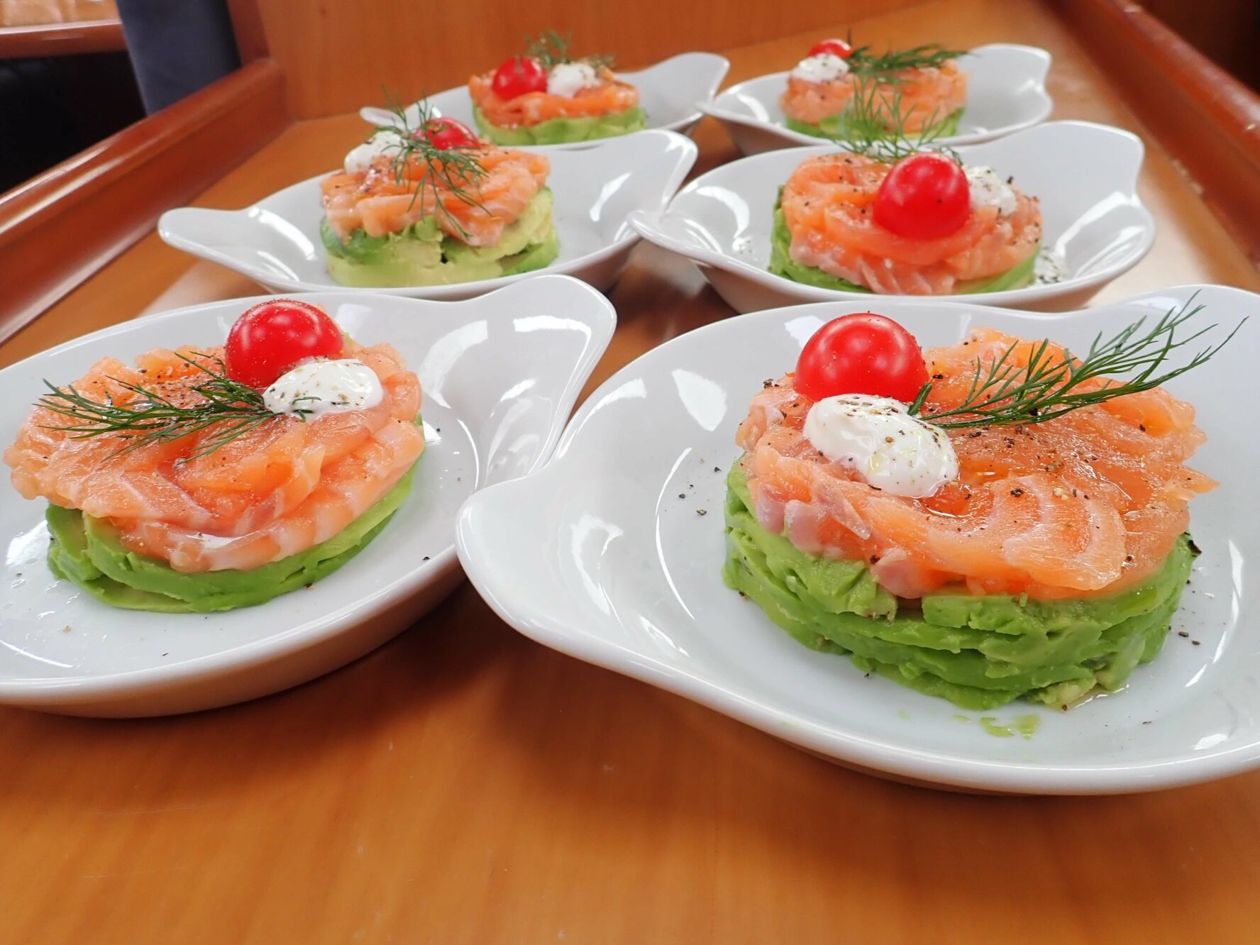 Each day, you eat specialties prepared by the guides from fresh ingredients