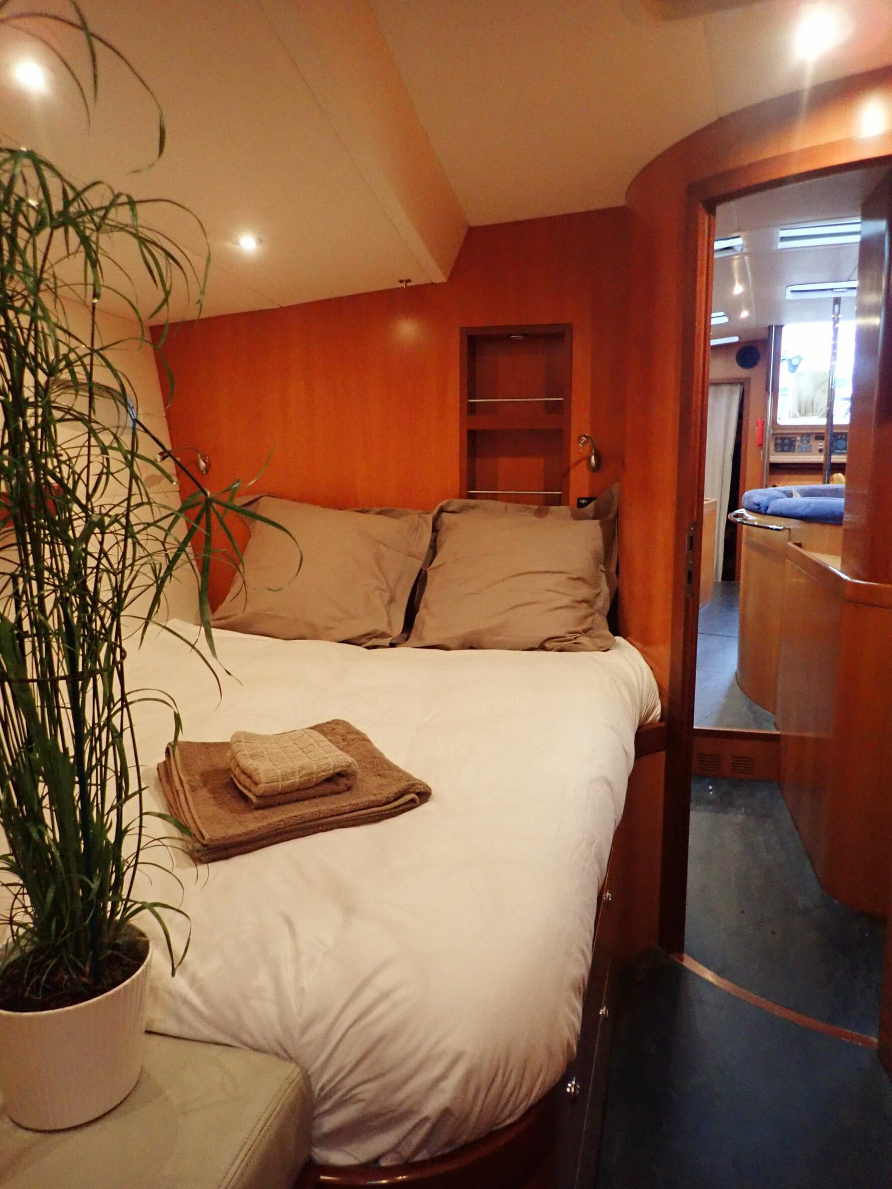 An example of a bed on the boat