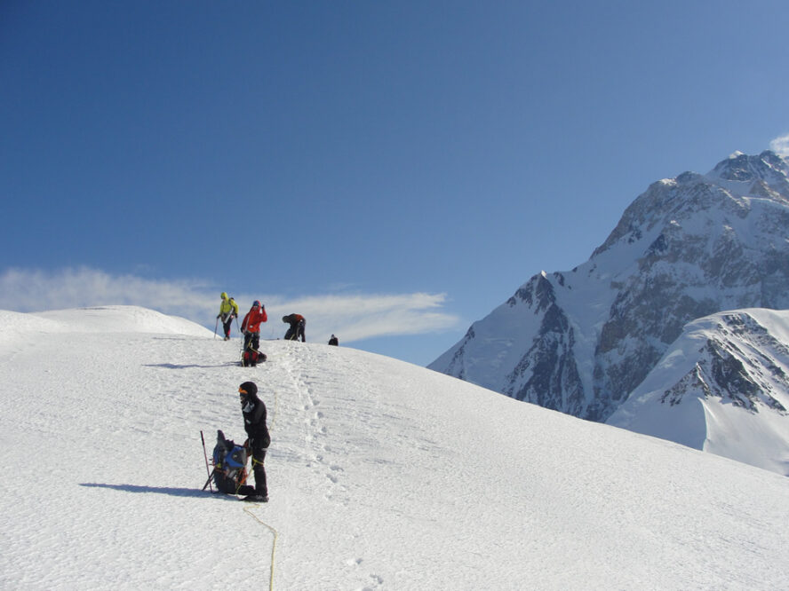 Mountaineering course in Alaska