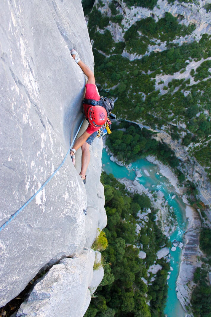 Danny Mickers following the traverse pitch of Eperon Sublime (5.10+) in France’s Gorges du Verdon.