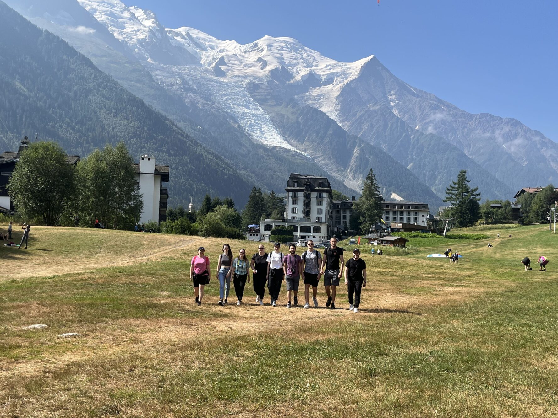 Hikers posing for a pic in Chamonix