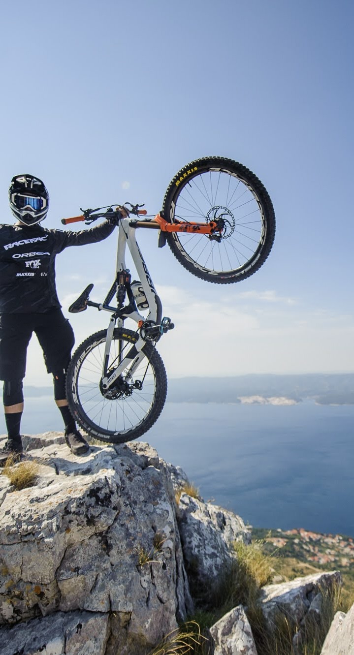 Guided Mountain Biking Tour along the Croatian Coast