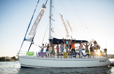 This boat will surely provide for dozens of cool memories while sailing around Sardinia.