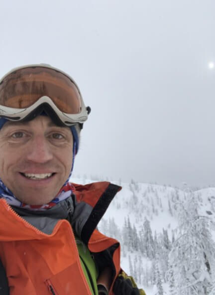 Rob Coppolillo is one of the guides for this Svalbard adventure, who is one of the first 100 Americans to have the IFMGA mountain guide certification.