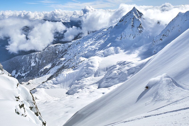 Snowy landscapes in Duffey Lake