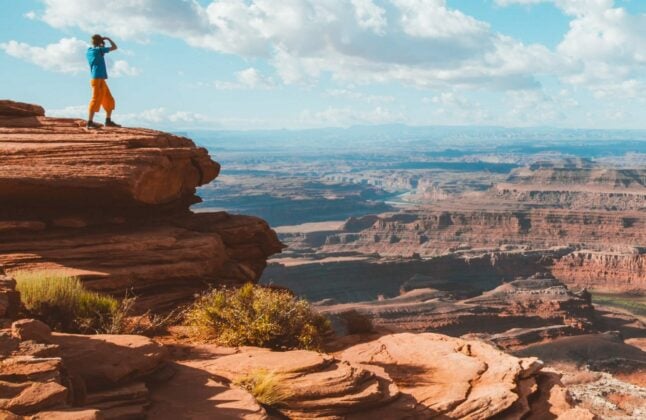 Hiking tour in Utah's Mighty Five National Parks