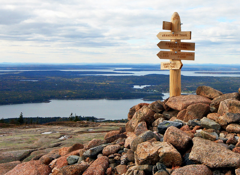 A signpost at the peak of Sargent Mountain in Acadia National Park