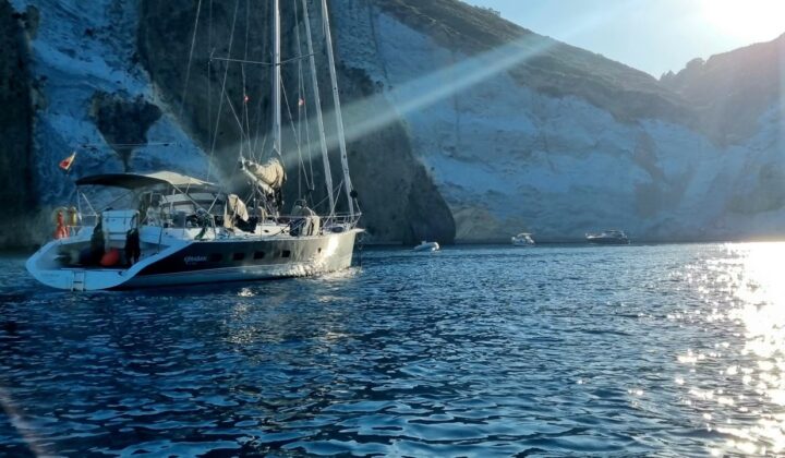 Keraban boat sailing