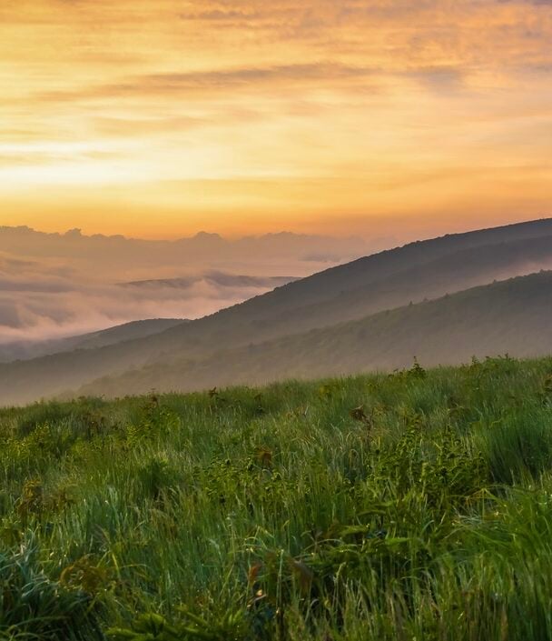 Hiker Appalachian Trail overlook