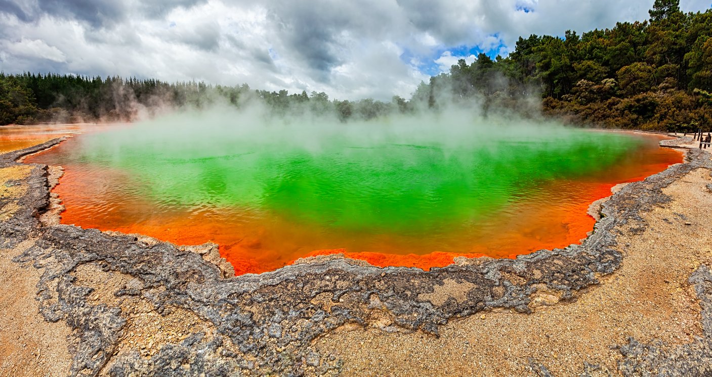 Geothermal pool in Rotorua