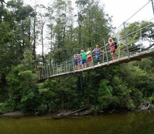 Deluxe Hiking Tour of New Zealand’s South Island