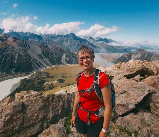 Deluxe Hiking Tour of New Zealand’s South Island