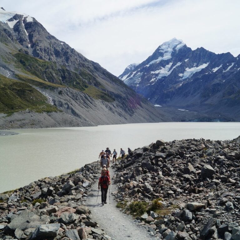 hiking group south island