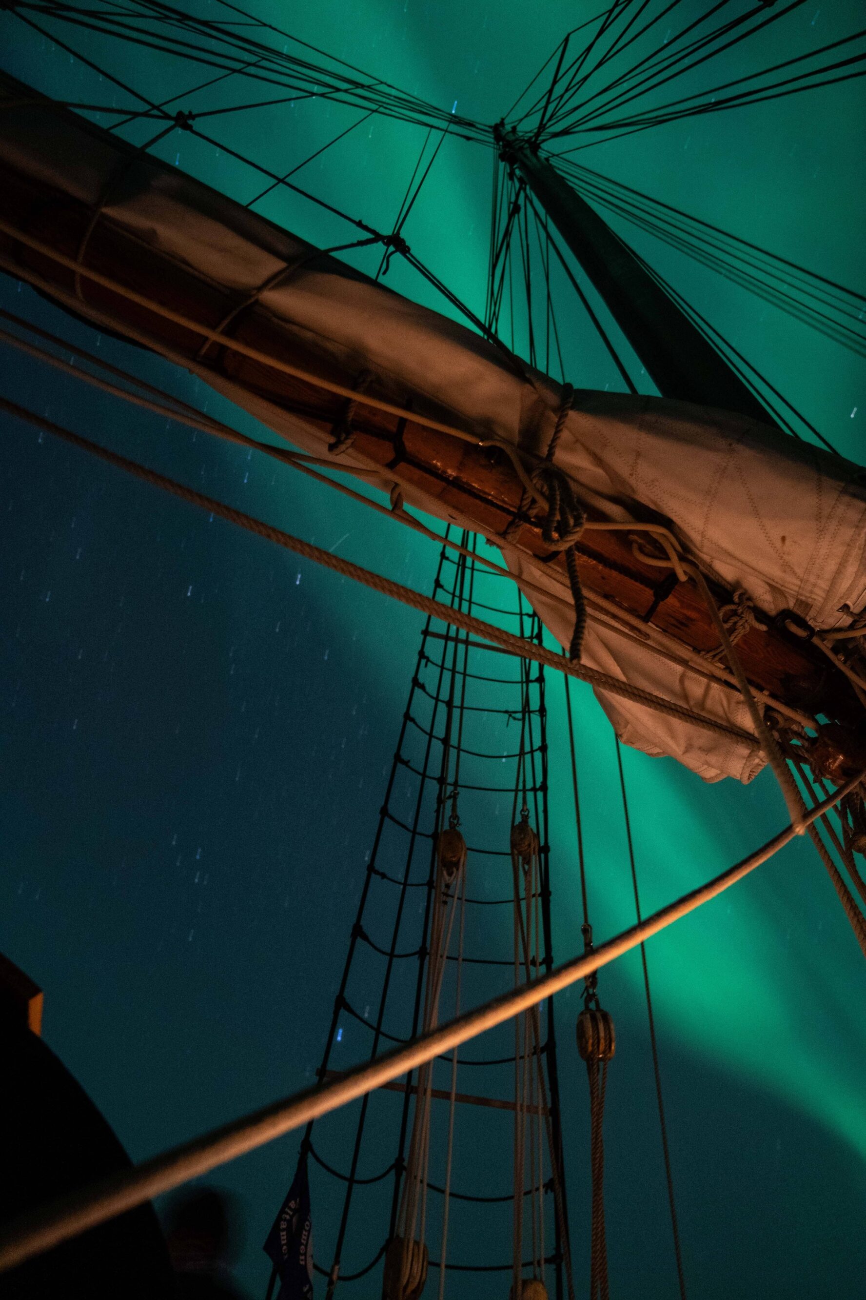 Northern lights and Byr sailboat
