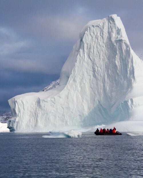 Sailing and exploring tour in Greenland.